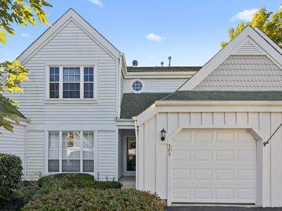 303 Stillwater Ct Unit 303, Wauconda, IL, 60084