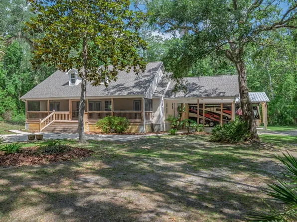 73 Daughtry Dr, Sopchoppy, FL 32358