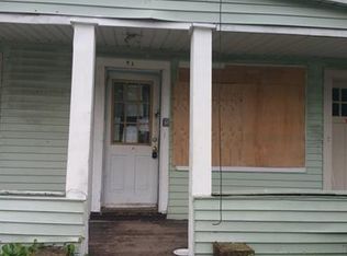 49 Broad St, Perth Amboy, NJ 08861