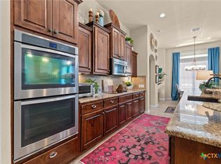 638 Cambridge Dr, New Braunfels, TX 78132