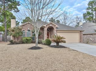 13506 Raintree Dr, Montgomery, TX 77356