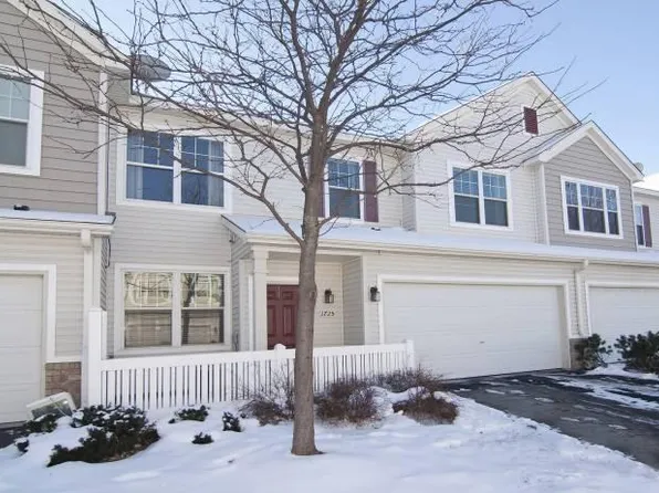 1725 Countryside Dr, Shakopee, MN 55379