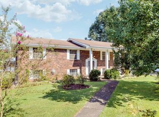 8116 Holly Crest Dr, Chattanooga, TN 37421