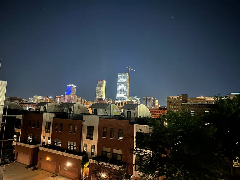 ok, ok, this is the last skyline view. ;)