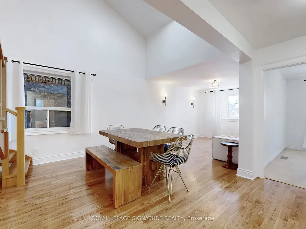 Building Photo - 117 Westmount Ave #UPPER