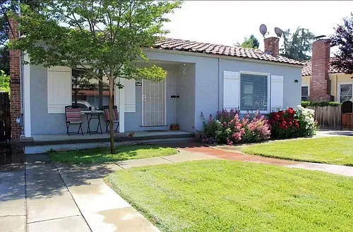 1122 Blewett Ave Photo 1