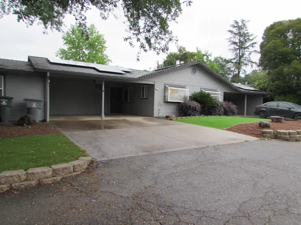 180 Hillcrest Dr, Auburn, CA 95603