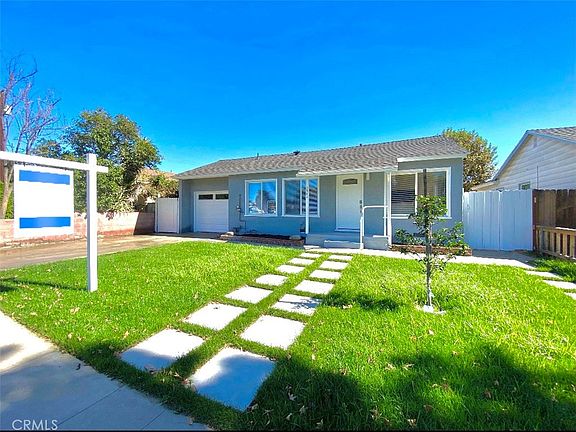 2nd image of 7512 Balboa Blvd