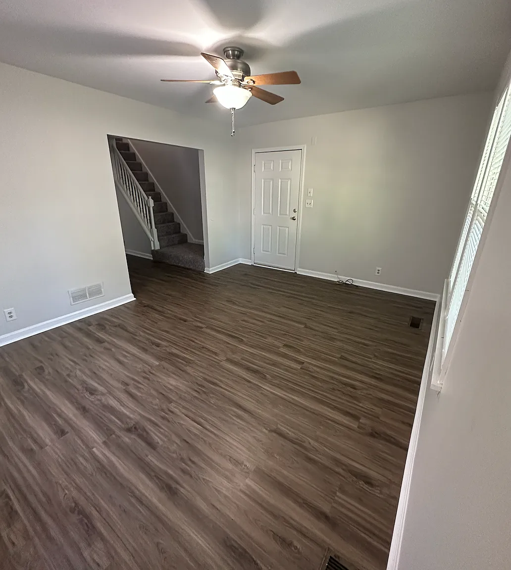 3 bed, 1434 sqft, $1,850 — Photo 3