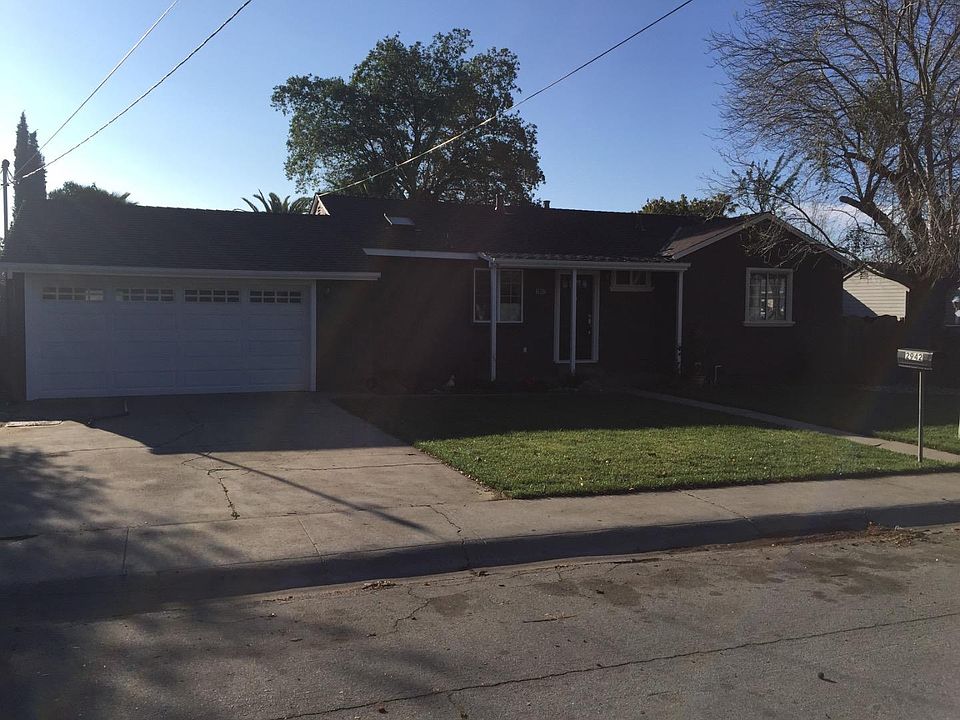 1st image of 2942 Edison Dr