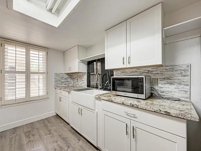 7917 Parliament Pl — Photo 14