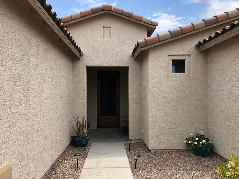 11556 N Adobe Village Pl — Photo 2