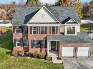 6005 Armaan Dr, Glenn Dale, MD 20769