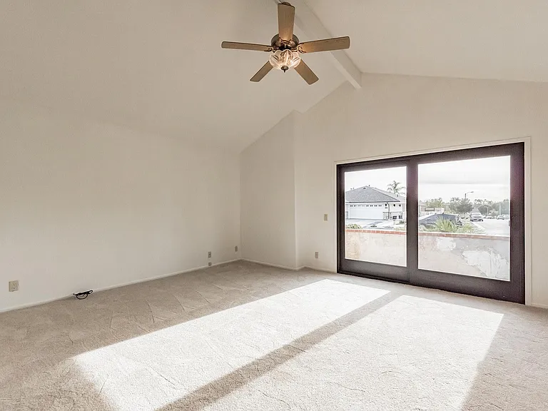 24321 Peacock St — Photo 23