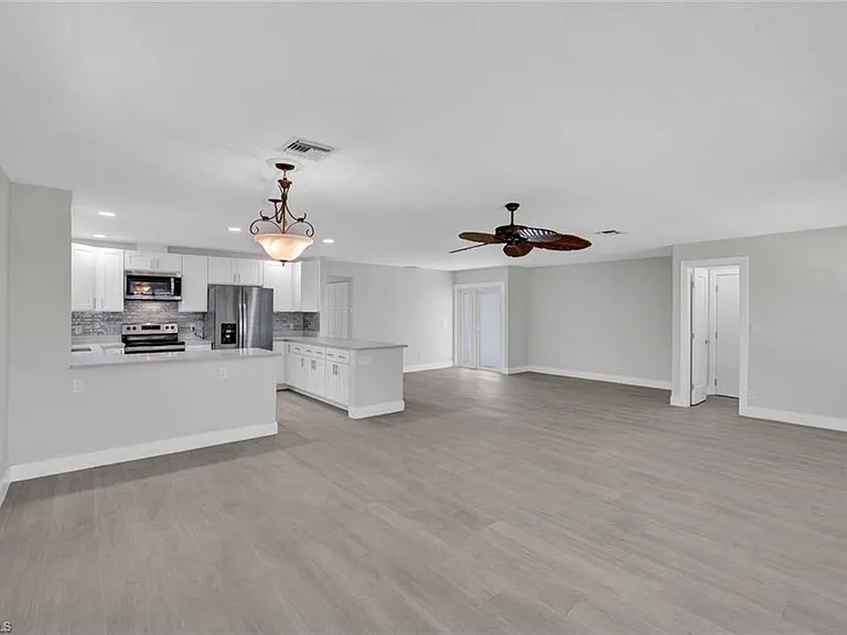 265 Georgetown Blvd #60 — Photo 5