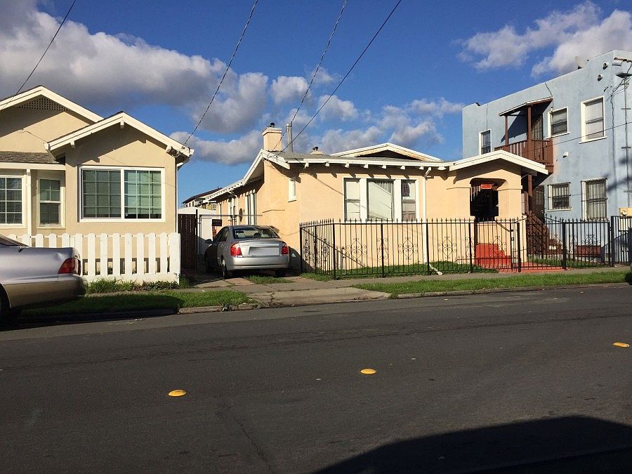 2nd image of 1423 Chanslor Ave