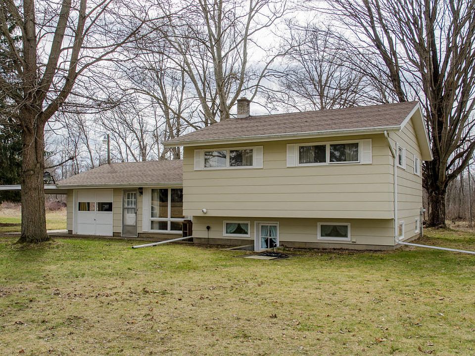 1st image of 33265 Pokagon Hwy