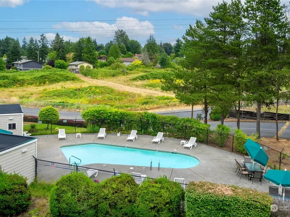 1327 S puget Drive #F35, Renton, WA 98055