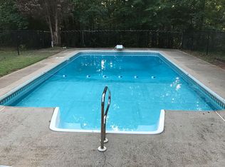 5281 Brookeshire Ct, Douglasville, GA 30135
