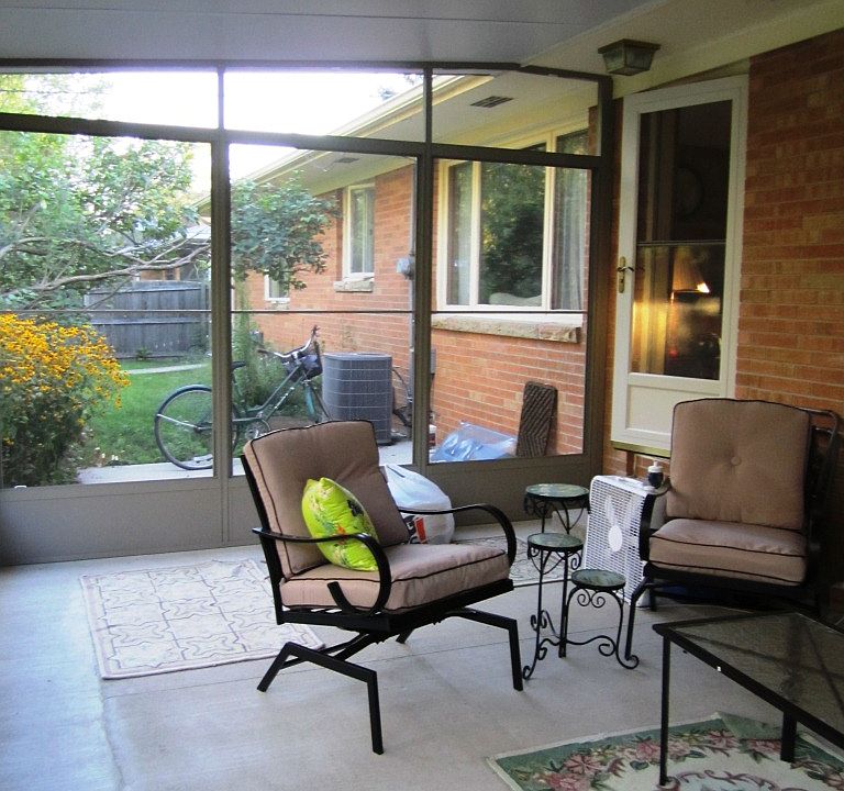 2nd image of 5723 Crestwood Blvd
