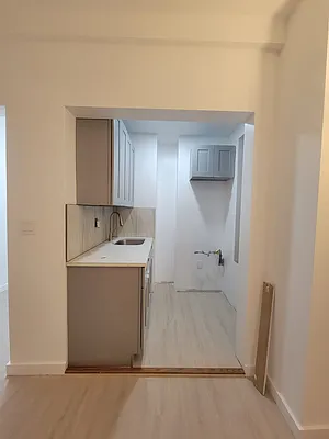 Rented by David Francis New York LLC | media 1