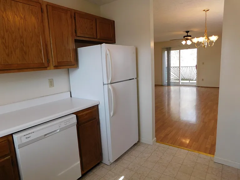 4774 N Briar Gate Dr — Photo 7