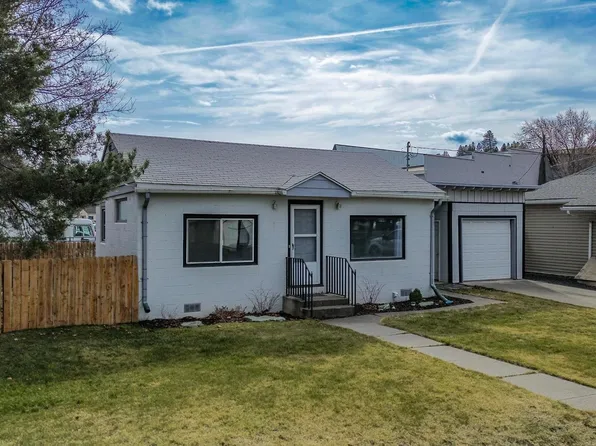 206 E 1st St, Colfax, WA 99111