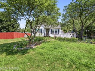 13599 S Huron River Dr, Romulus, MI 48174