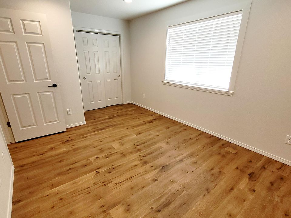 547 McLean St Fallon NV Zillow