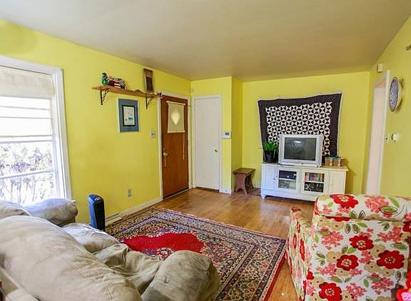 4th image of 7710 Durvin Dr
