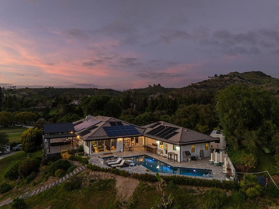 1st image of 7017 Via Mariposa Sur