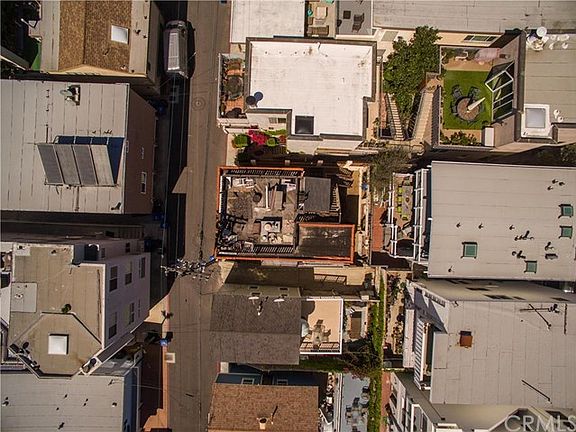 4th image of 236 Bayview Dr