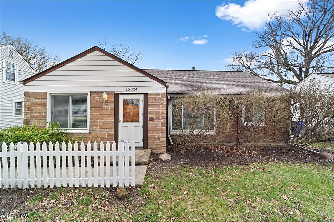 yu＊M 15724 SE Chelsea Morning Dr, Happy Valley, OR 97086 | Homes.com