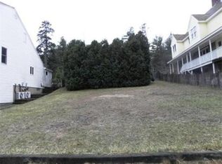 10 Lake Cir, Dunstable, MA 01827