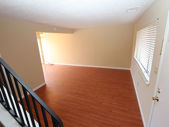 4th image of 5989 Bamford Dr