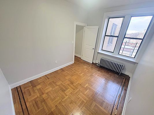 2nd image of 680 E 224th St APT 4F