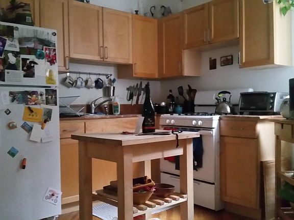 5th image of 2306 W Superior St #3W