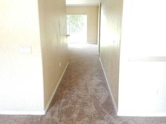 2nd image of 520 Gull Dr