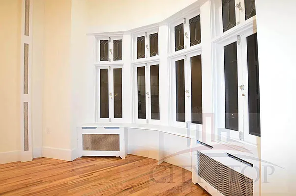 Rented by City Stop Realty | media 11