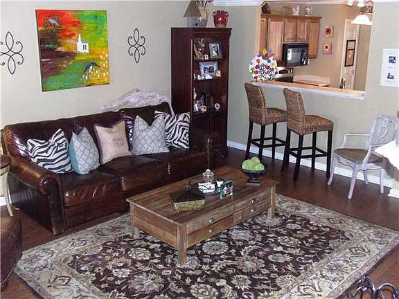 15x19 Great Room wired for Home Theater System!