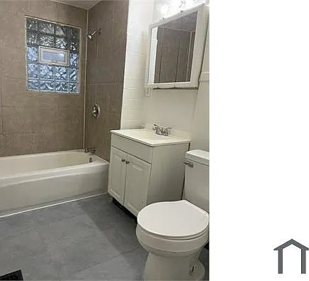 673 Malvern Ave — Photo 9