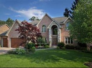 299 Lexington Ct, Schaumburg, IL
