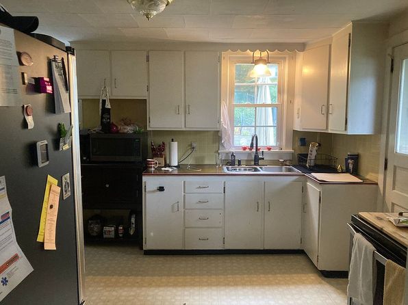6 Water St