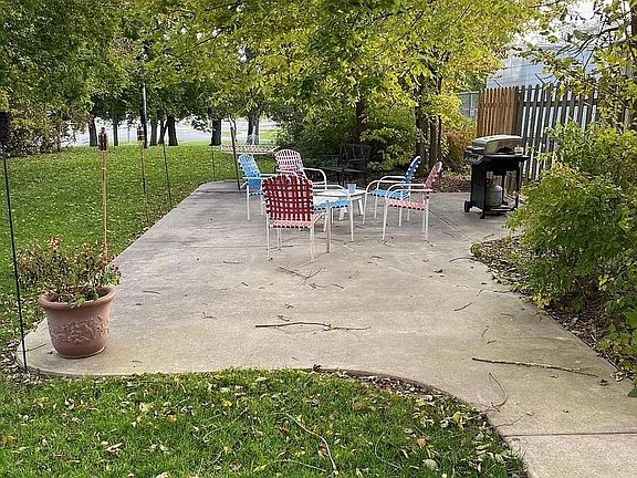3rd image of 2901 A St APT 206
