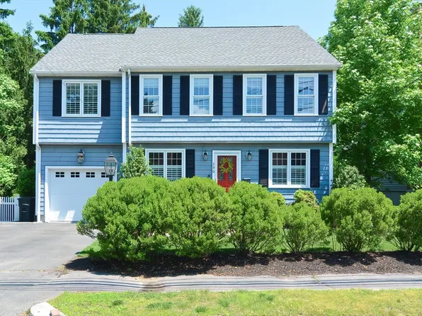 390 Brook Rd, Milton, MA 02186