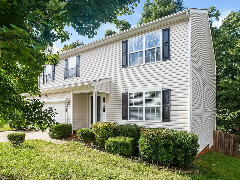 10408 Sparrow Springs Ln — Photo 5