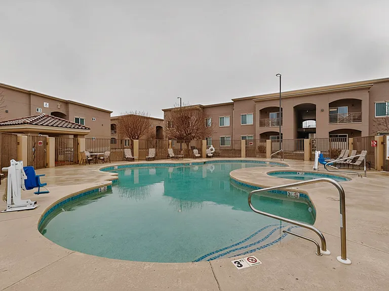 Spring River Pool & Spa