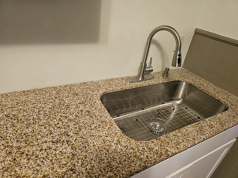 154 Oconnell Ave #2 — Photo 10