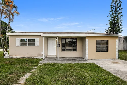2906 Mayo St Photo 1