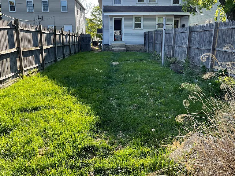 N Haldy Ave — Photo 16